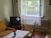 Eladó téglalakás, Pécsett 70 M Ft, 3 szobás