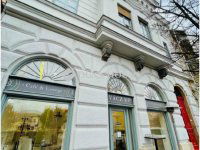 Eladó üzlethelyiség