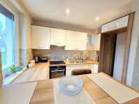 Eladó családi ház, Hosszúhetényen 99 M Ft, 4 szobás