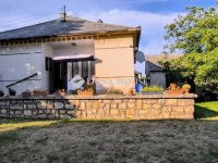 Eladó családi ház, Halimbán 42 M Ft, 3 szobás
