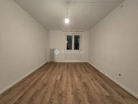 Eladó panellakás, Pécsett 40.9 M Ft, 2 szobás