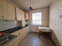 Kiadó panellakás, albérlet