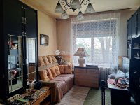 Eladó ikerház, Gyálon 174.8 M Ft, 9 szobás