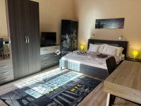 Eladó téglalakás, VI. kerületben 98.5 M Ft, 2 szobás