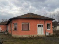 Eladó családi ház, Nyírmeggyesen 100 M Ft / költözzbe.hu
