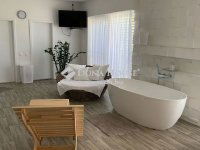 Eladó családi ház, Debrecenben 850 M Ft, 5 szobás