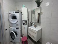 Eladó téglalakás, XVII. kerületben 72 M Ft, 4 szobás