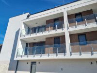 Eladó téglalakás, Siófokon 49.9 M Ft, 2 szobás