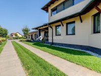 Eladó családi ház, Üllőn 299 M Ft, 6 szobás