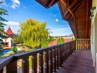 Eladó hotel, Kőröshegyen 260 M Ft, 15 szobás