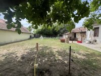 Eladó családi ház, Kisteleken 42.5 M Ft, 2 szobás