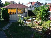 Eladó családi ház, Nyíregyházán 90 M Ft, 5 szobás