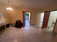 Eladó családi ház, Szegeden 115 M Ft, 2 szobás