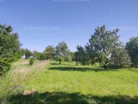 Eladó telek