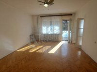 Kiadó téglalakás, albérlet, I. kerületben, Mihály utcában