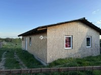 Eladó mezogazdasagi ingatlan, Komáromban 24 M Ft