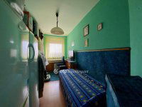 Eladó panellakás, Kecskeméten 44.8 M Ft, 3 szobás