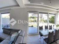 Eladó ikerház, Veresegyházon 229 M Ft, 5 szobás