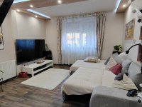 Eladó családi ház, Nyíregyházán 74.9 M Ft, 6 szobás