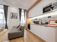 Eladó téglalakás, VII. kerületben 119.9 M Ft, 4 szobás