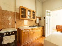 Eladó téglalakás, V. kerületben 169.9 M Ft, 3+2 szobás