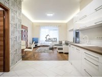 Kiadó téglalakás, albérlet, V. kerületben, Szemere utcában