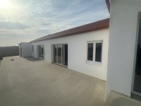 Eladó sorház, Várpalotán 67.9 M Ft, 3 szobás