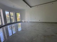 Eladó családi ház, XI. kerületben 1400 M Ft, 10 szobás