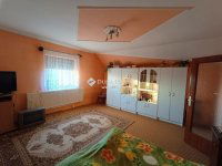 Eladó családi ház, Nagykőrösön 79.9 M Ft, 5 szobás