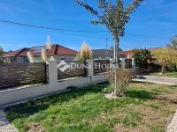 Eladó családi ház, Szigetszentmiklóson 109 M Ft, 4 szobás