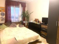 Eladó panellakás, Szegeden 65 M Ft, 4 szobás