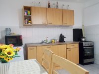 Eladó családi ház, Kiskunfélegyházán 17 M Ft, 2 szobás
