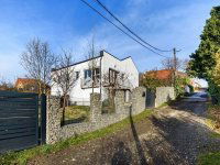 Eladó családi ház, Szentendrén 233 M Ft, 4 szobás