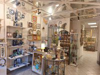 Eladó üzlethelyiség