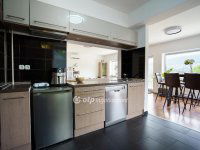 Kiadó családi ház, albérlet