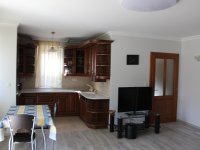 Kiadó téglalakás, albérlet, Debrecenben, Nagyerdei körúton