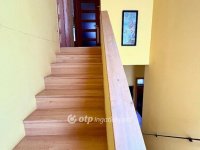 Eladó családi ház, Nagykovácsiban 154.9 M Ft, 4 szobás