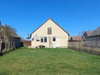 Eladó családi ház, Faddon 19.9 M Ft, 2 szobás