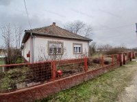 Eladó családi ház, Tápiószelén 33 M Ft, 2 szobás