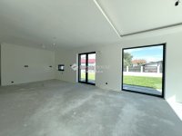 Eladó családi ház, Szigetszentmiklóson 149 M Ft, 4 szobás