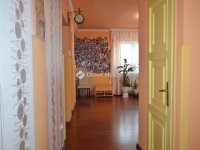 Eladó családi ház, Debrecenben 149 M Ft, 7 szobás