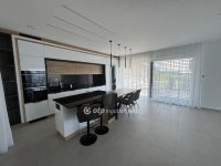 Kiadó családi ház, albérlet, Budaörsön 2000 E Ft / hó