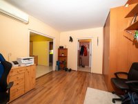 Eladó panellakás, IV. kerületben 74.999 M Ft, 3 szobás