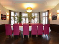 Eladó hotel, Nagykőrösön 170 M Ft, 7 szobás