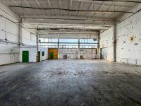 Kiadó ipari ingatlan, Vácon 243 E Ft / hó / költözzbe.hu