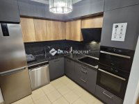 Eladó téglalakás, VI. kerületben 255 M Ft, 4 szobás