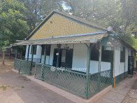 Eladó üzlethelyiség