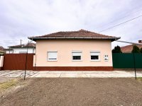 Eladó családi ház, Mezőkovácsházán 12.5 M Ft, 4 szobás