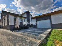 Eladó családi ház, Pécsett 96.5 M Ft, 3 szobás