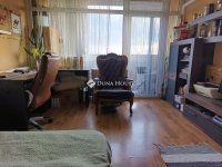 Eladó téglalakás, Mohácson 36 M Ft, 3 szobás